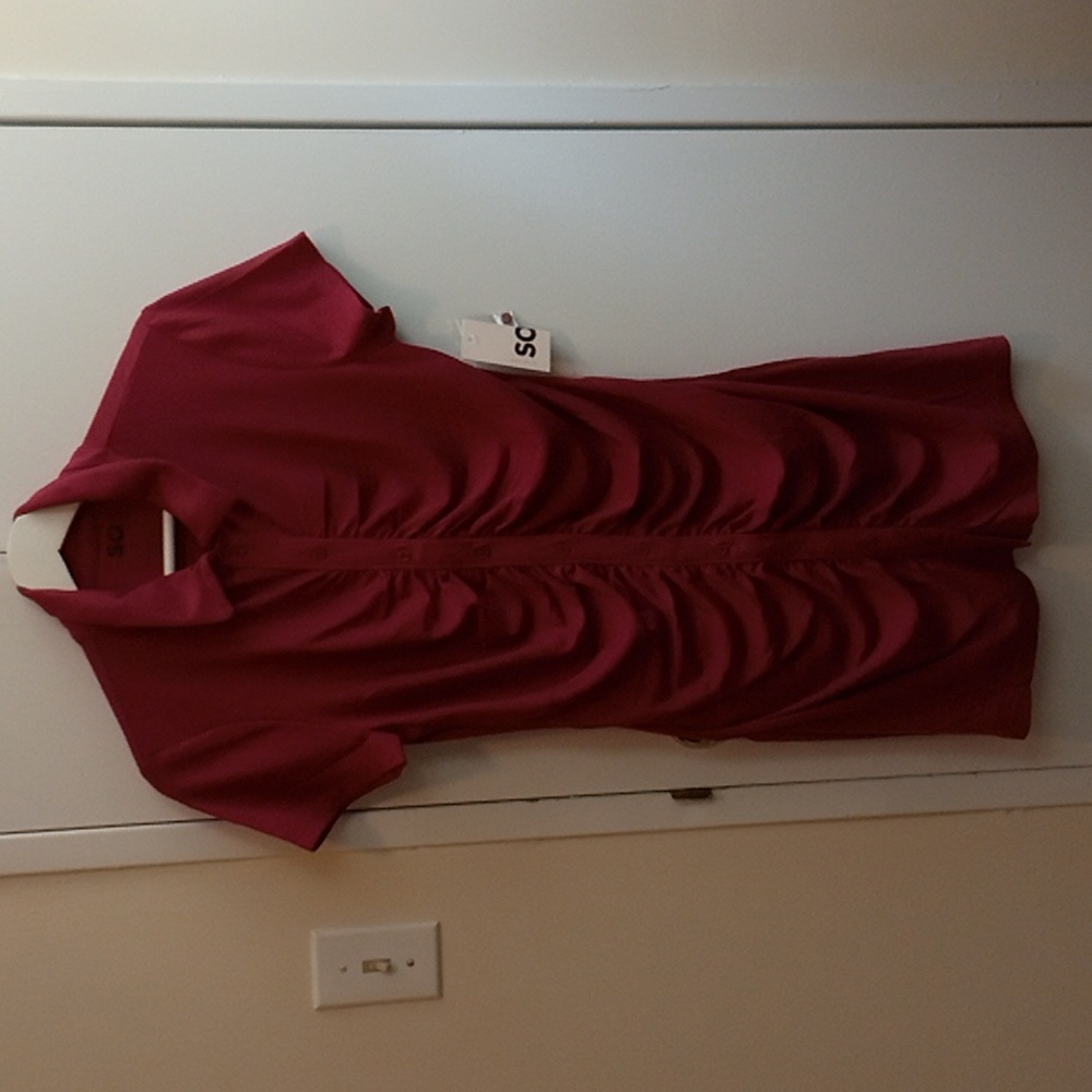 2/$25 SO Goods For Life Mesa Red Short Sleeve Shirred Dress Size M